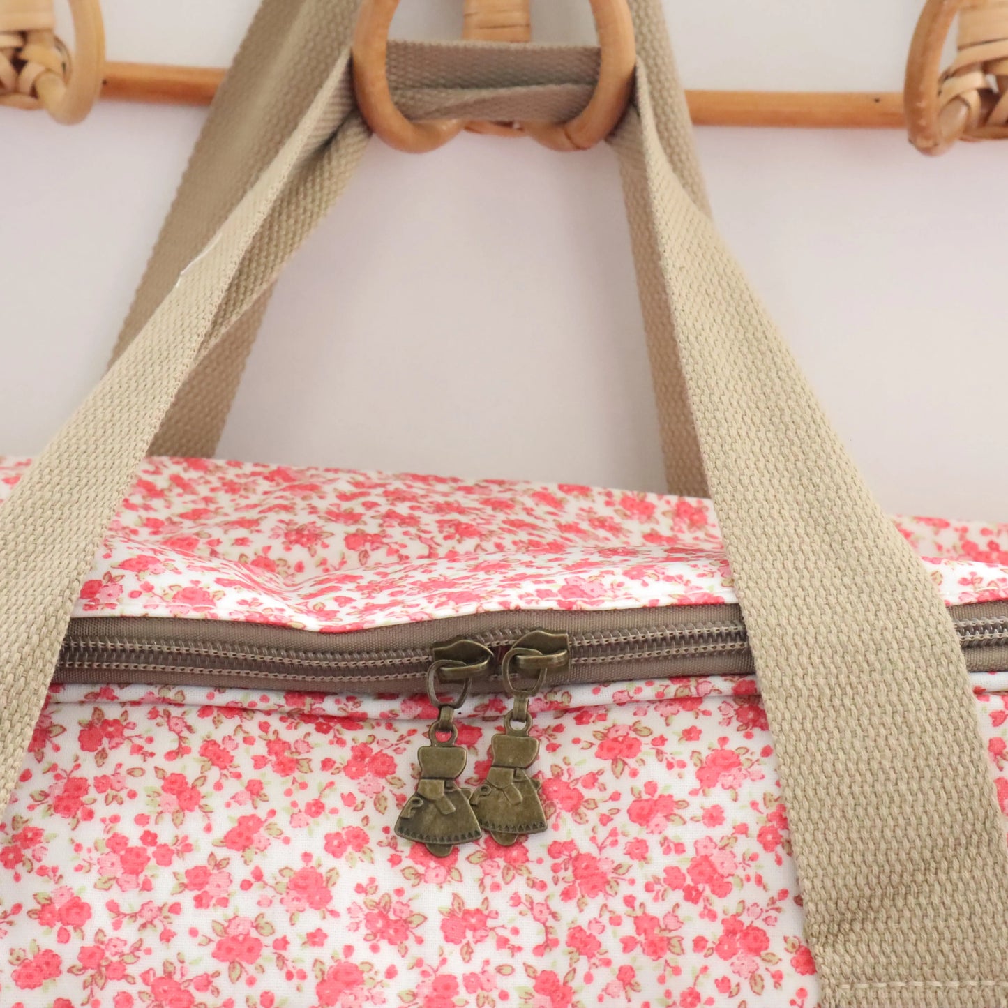 Maleta waterproof Fresa Bags Garden Maternidad