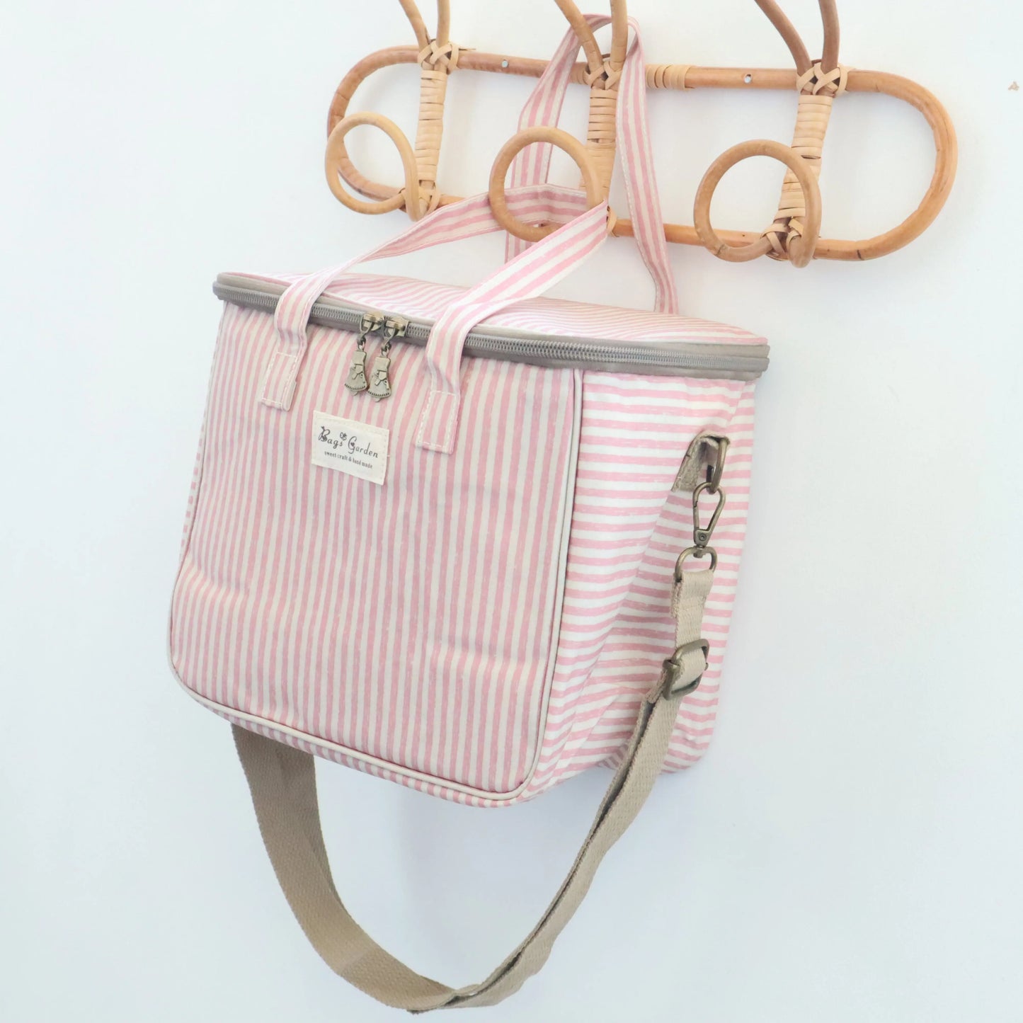 Neverita impermeable cuadrada Rayas Empolvado Bags Garden