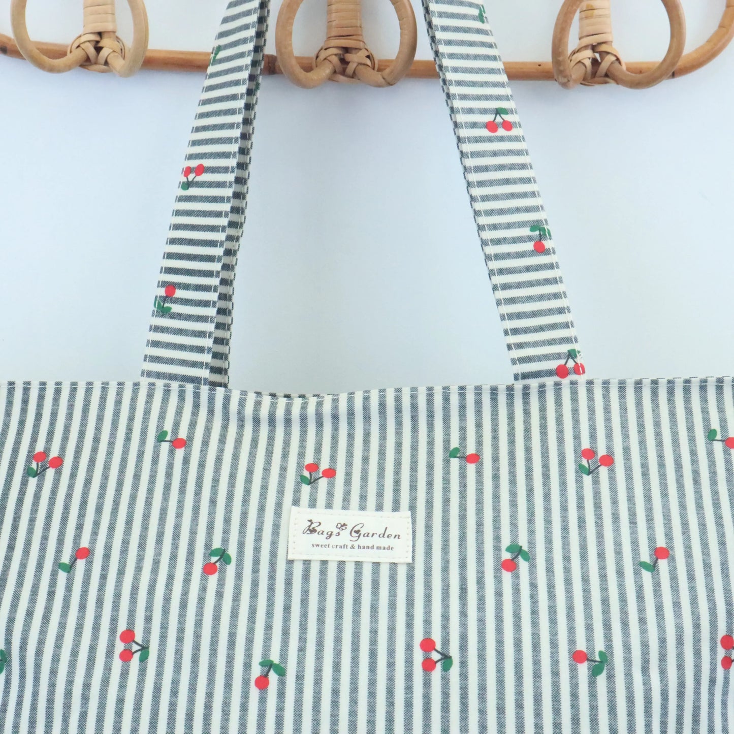 Bolsa de playa ligera impermeable cerezas gris Bags Garden