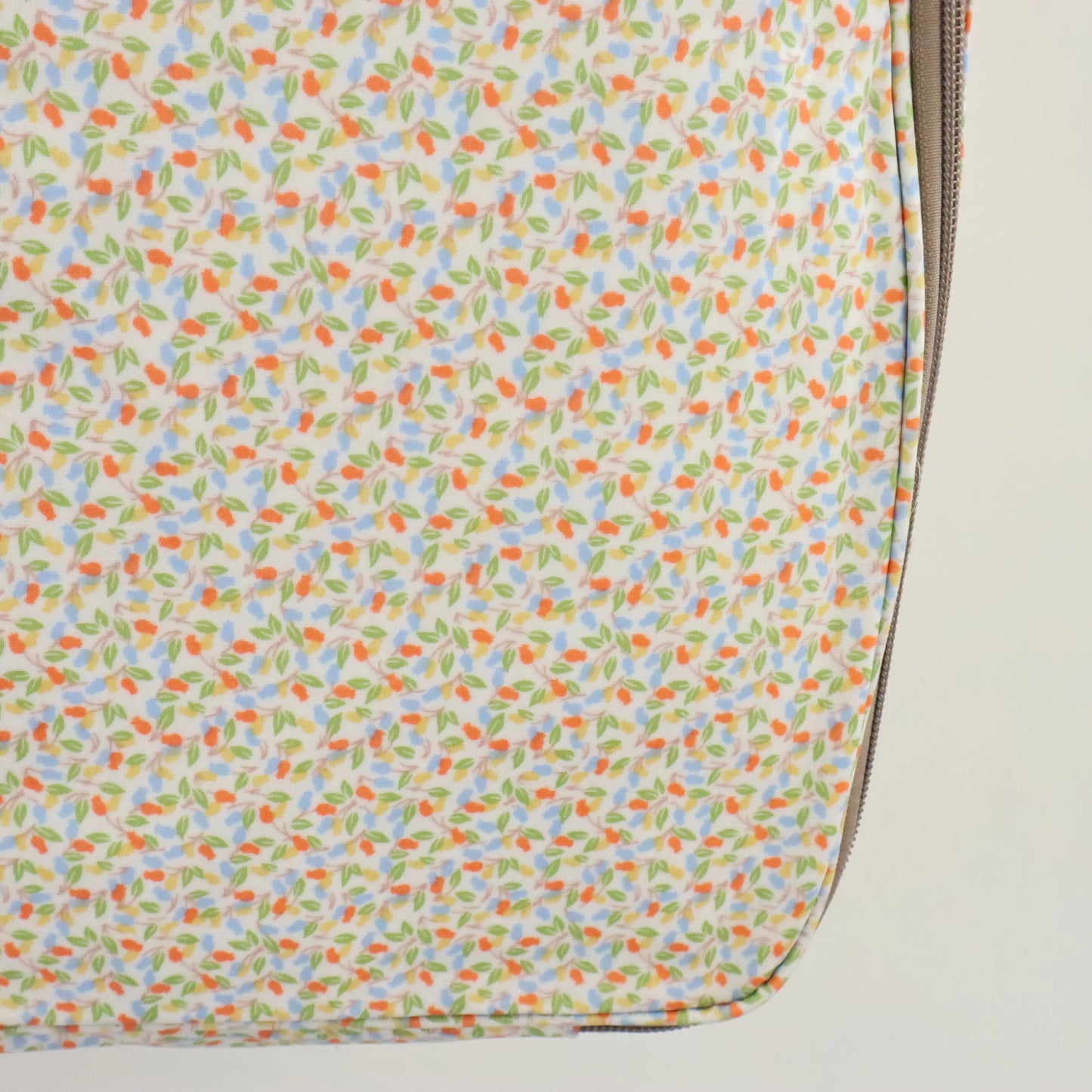 Maleta waterproof Menta Bags Garden Maternidad