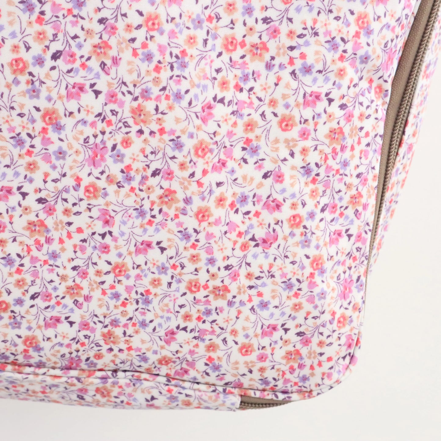 Maleta waterproof Sauco Bags Garden Maternidad
