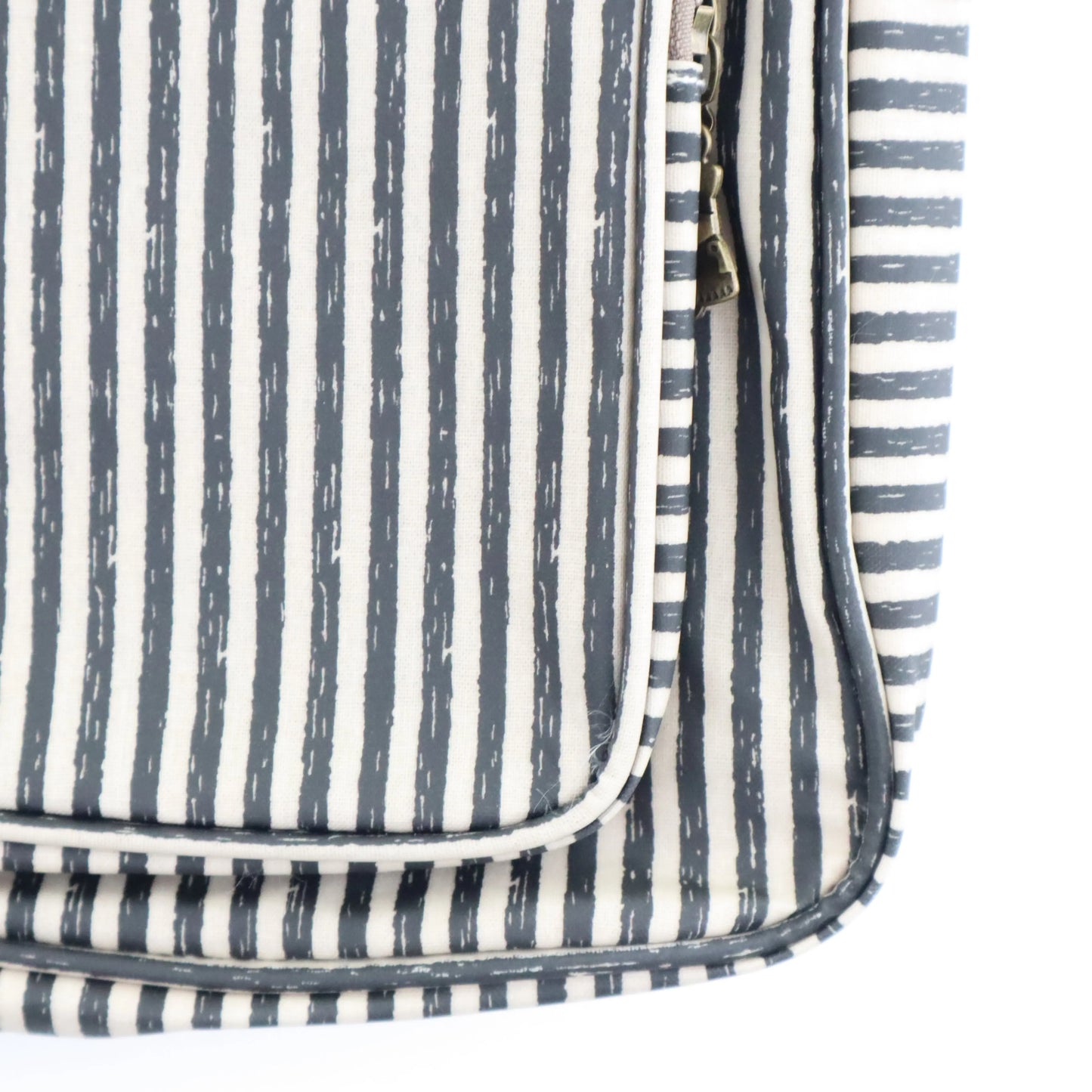 Bags Garden bolso de mano Neceser Maxi compartimentos waterproof Rayas Negro Bags Garden Bags Garden