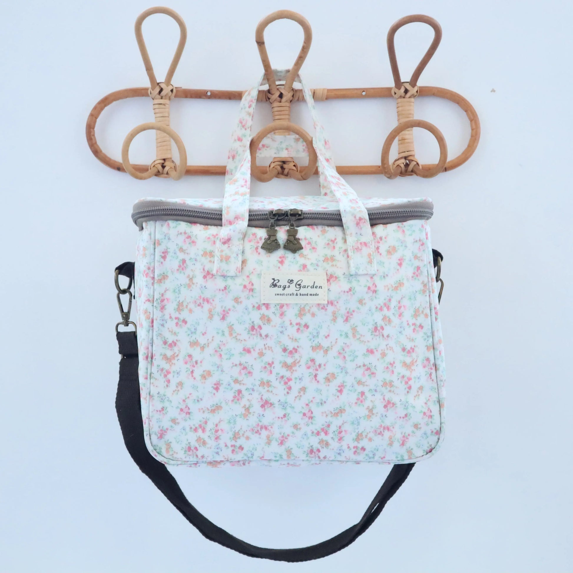nevera impermeable floral color nata Bags Garden