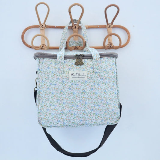 nevera impermeable floral color uva Bags Garden
