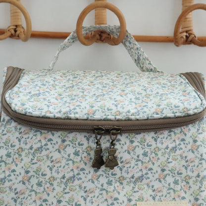 Nevera ovalada impermeable Mango Bags Garden