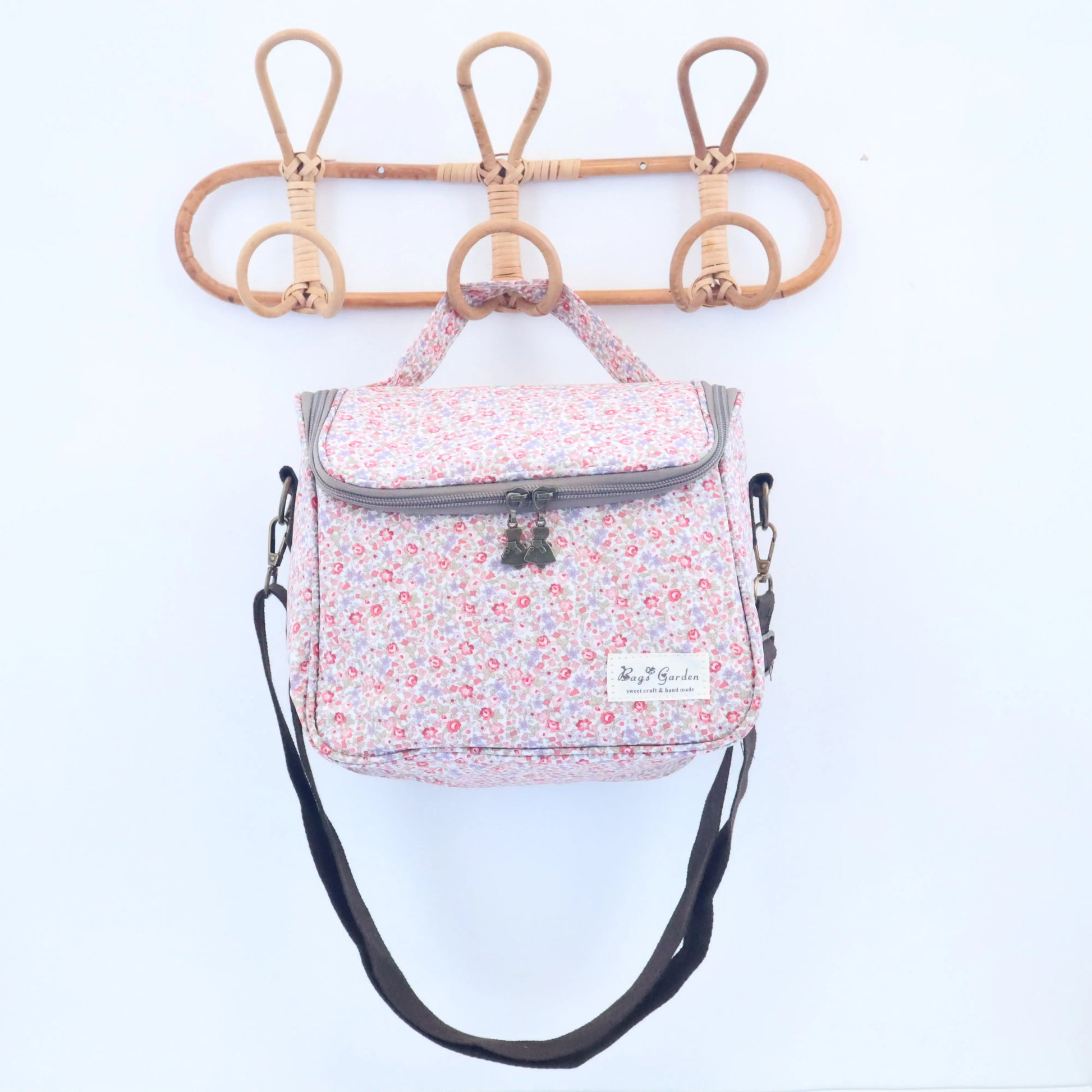 nevera impermeable floral