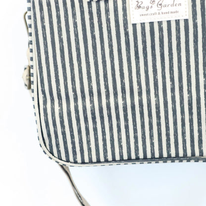 Neverita impermeable cuadrada Rayas Negro Bags Garden
