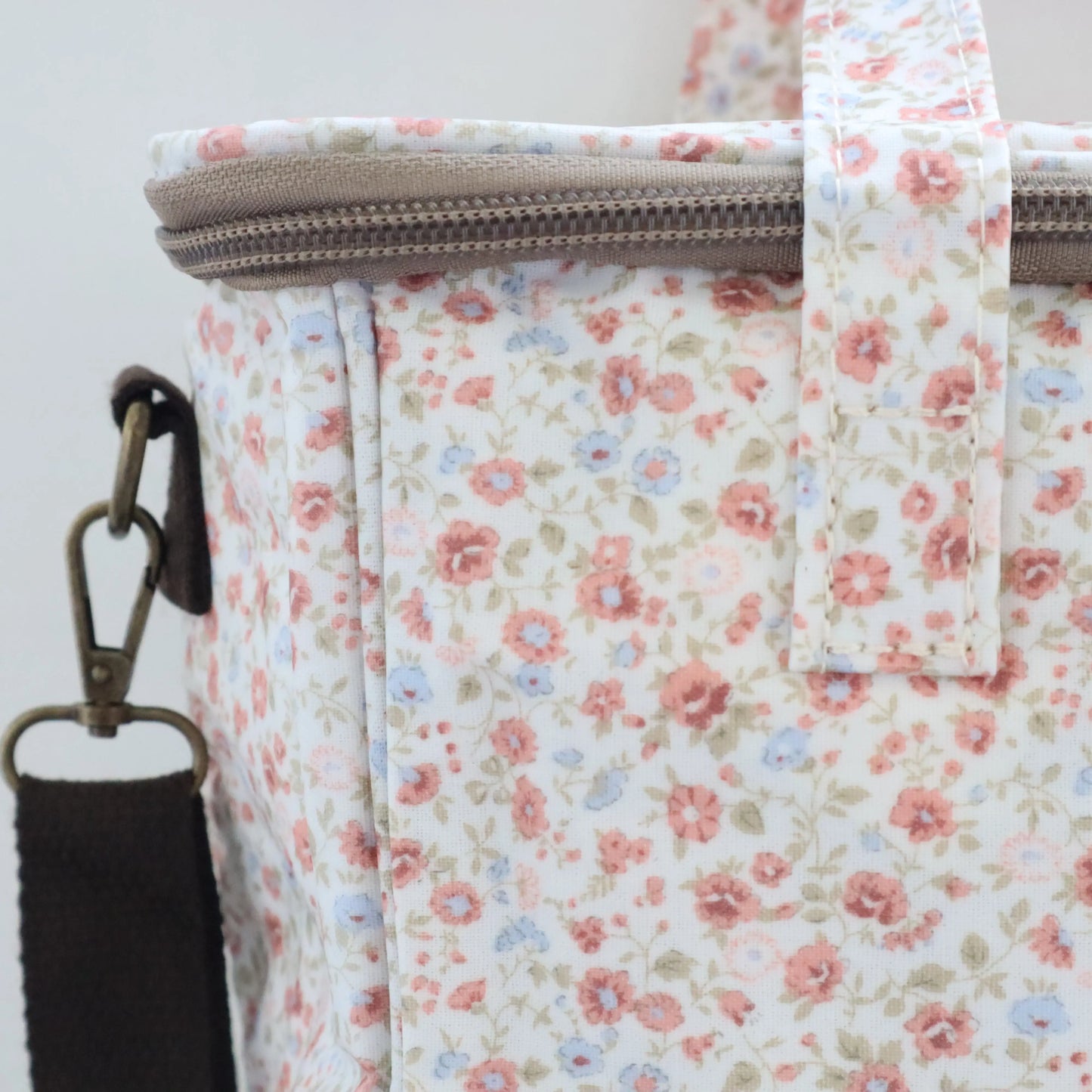 Bags Garden bolso de mano Neverita waterproof cuadrada Paraguaya Bags Garden Bags Garden