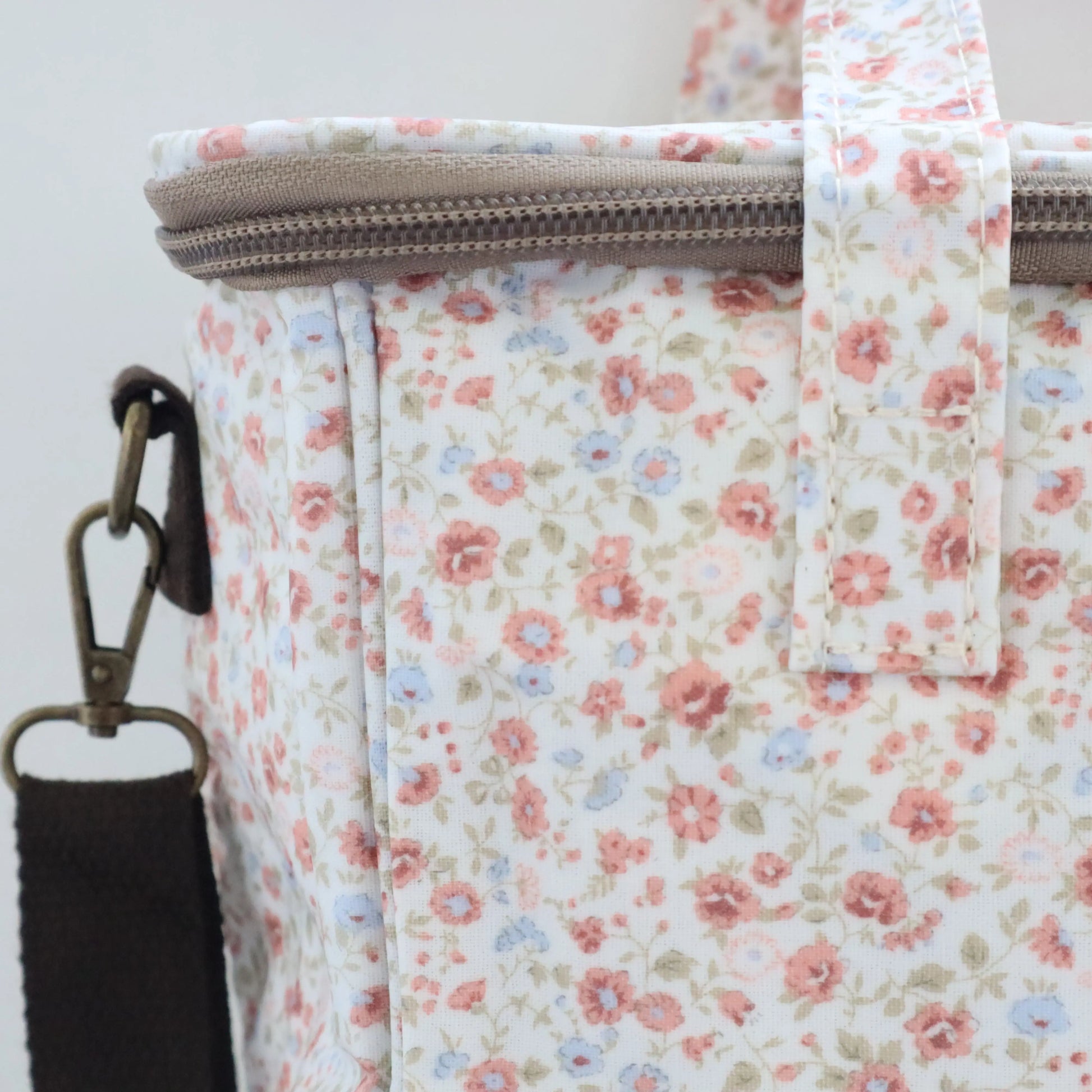 Bags Garden bolso de mano Neverita waterproof cuadrada Paraguaya Bags Garden Bags Garden