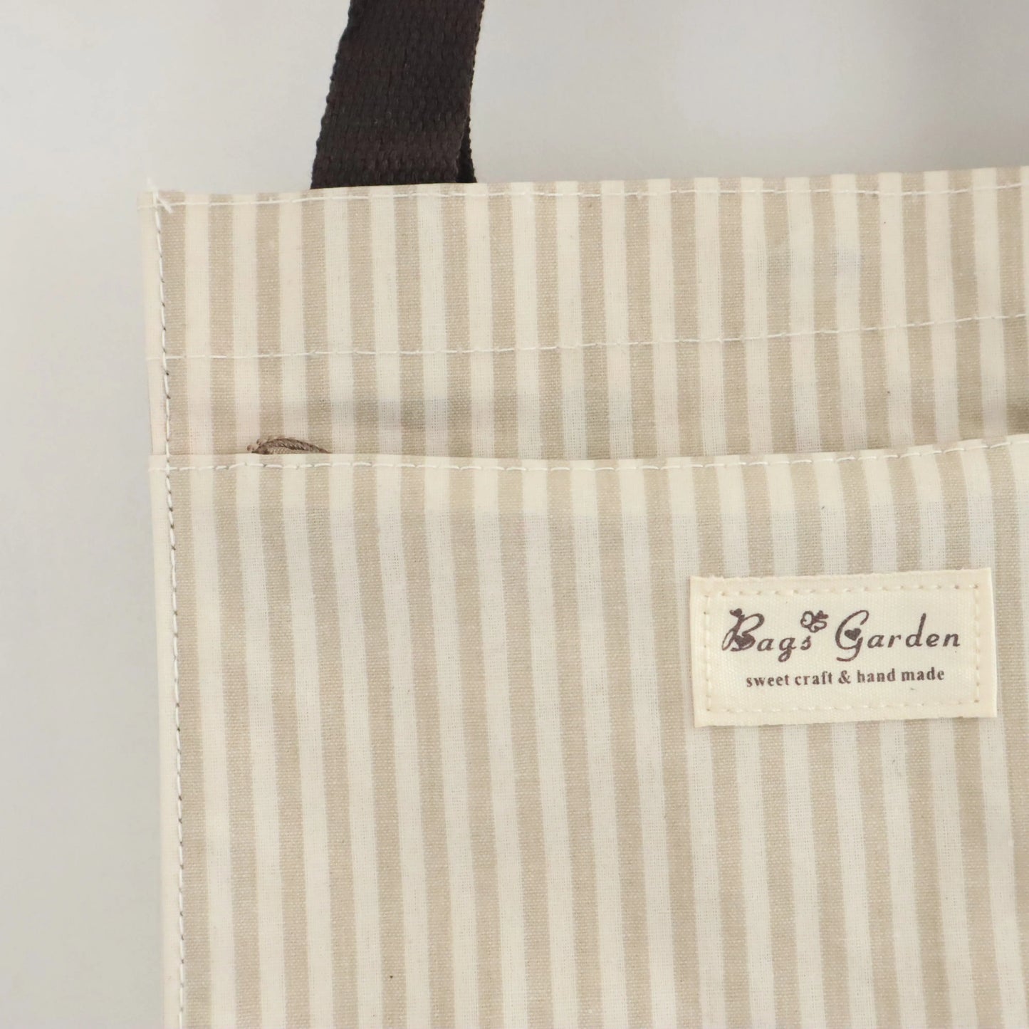 Bags Garden bolso de mano Tote de mano mediana impermeable Raya Beige Bags Garden Bags Garden